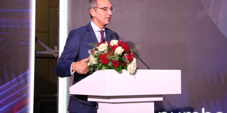 وزير الاتصالات يشهد احتفالية شركة هواوى العالمية بمناسبة مرور 25 عامًا على وجودها فى مصر