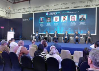 خبراء خلال جلسات Cairo ICT: الوكلاء الأذكياء يسرّعون الإنتاجية ويُعيدون تعريف دور الموظف دون إلغائه