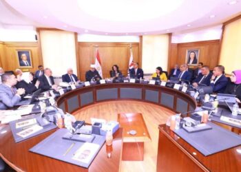 وزيرة التضامن تترأس اجتماع مجلس إدارة بنك ناصر الاجتماعي