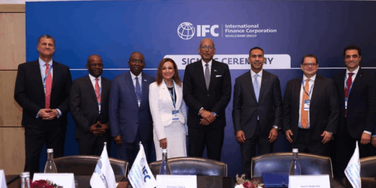 بنك قناة السويس يوقّع اتفاقية تمويل بقيمة 50 مليون دولار مع مؤسسة التمويل الدولية لدعم التحول الأخضر