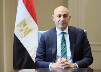 وزير التعليم يصدر قرارًا وزاريًا بشأن إعادة تنظيم العمل ونظام الدراسة والامتحانات بمدارس المتفوقين والموهوبين