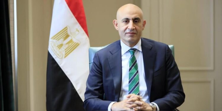 وزير التعليم يصدر قرارًا وزاريًا بشأن إعادة تنظيم العمل ونظام الدراسة والامتحانات بمدارس المتفوقين والموهوبين