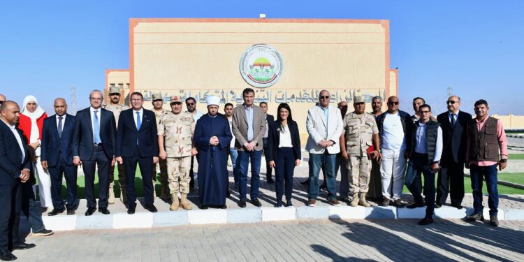 QNB مصر ومركز بحوث الصحراء يوزعان مشروعات تنموية على المزارعين في سهل القاع بجنوب سيناء