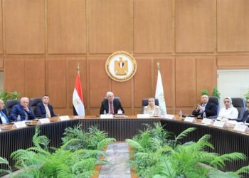 وزير التعليم العالي يترأس اجتماع تنسيقي لأفرع الجامعات الأجنبية في مصر