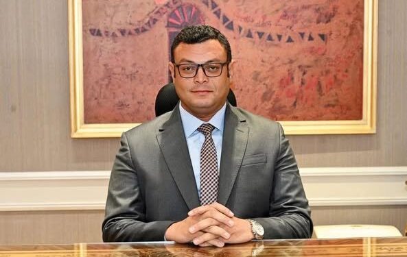 وزير الإسكان يُعلن بدء المرحلة السابعة من توصيل التيار الكهربائي بأراضي بيت الوطن بامتداد النرجس بالقاهرة الجديدة