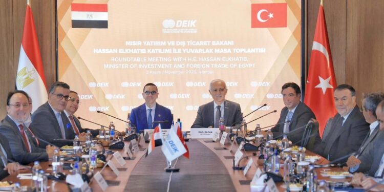 وزير الاستثمار يبحث مع الشركات التركية تعزيز استثماراتها في مصر