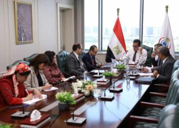 وزير الصحة يتابع تطوير مستشفى أم المصريين ويوجه بتسريع التنفيذ