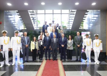 شراكة بين CMA CGM والأكاديمية العربية تمنح 10 طلاب مصريين فرصة دراسة العلوم البحرية واللوجستية مجانًا