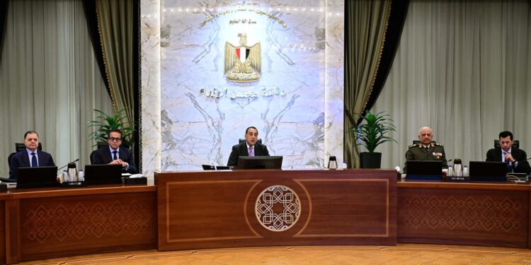 رئيس الوزراء يترأس الاجتماع الأسبوعي للحكومة بالعاصمة الجديدة