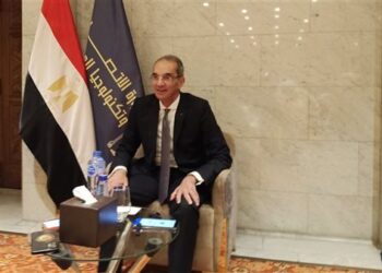 وزير الاتصالات: مصر أصبحت وجهة عالمية لصناعة التعهيد بفضل كفاءات شبابها