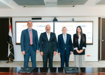 e& busines تتعاون مع صيدليات العزبي لتقديم حلول حصرية لدعم التحول الرقمي