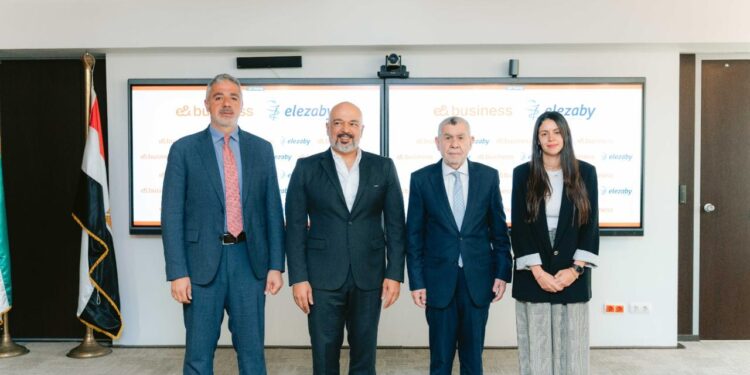 e& busines تتعاون مع صيدليات العزبي لتقديم حلول حصرية لدعم التحول الرقمي