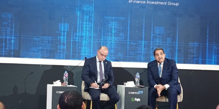 eFinance والرقابة المالية يكشفان خطط التطوير الرقمي وخدمات التمويل المستقبلية