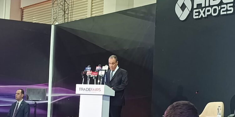 وزير الخارجية: ما يحدث في غزة يكشف الوجه المظلم للذكاء الاصطناعي العسكري