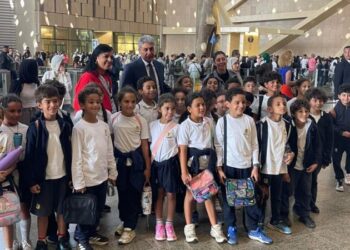 وزير السياحة والآثار يقوم بجولة بالمتحف المصري الكبير لمتابعة حركة الزائرين