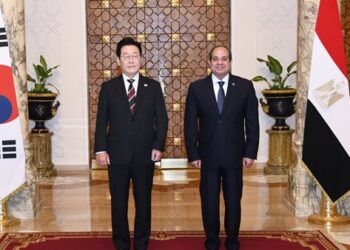 الرئيس السيسى: يسعدني زيارة كوريا الجنوبية بعد تسع سنوات من الزيارة الأولى