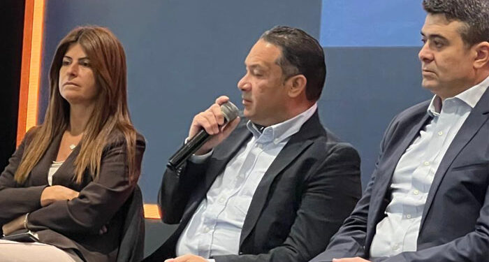 أورنج مصر ترفع سقف طموحاتها: توسّع في البيانات وإنترنت الأشياء وخدمات الصحة الذكية