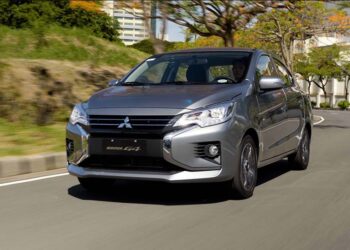 سعر ومواصفات ميتسوبيشي اتراج 2026 في السوق السعودي