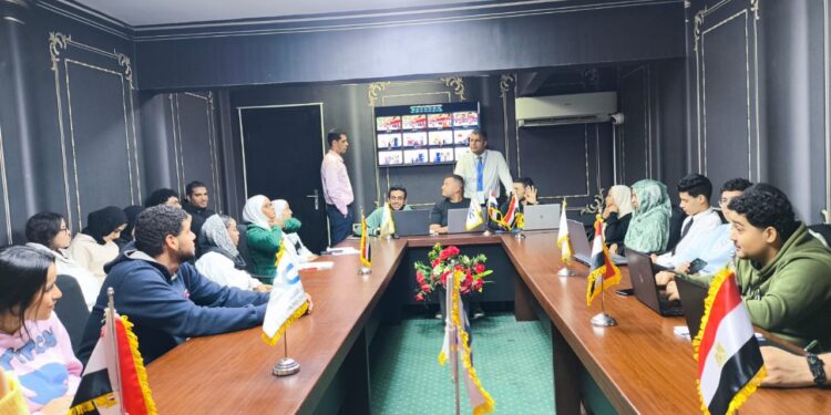 مجلس الشباب المصري يكشف ملامح اليوم الأول لإعادة الانتخابات.. مشاركة مستقرة ورصد خروقات محدودة