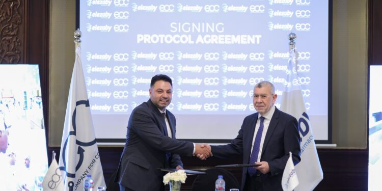 قطاع التجميل المصري يشهد نقلة نوعية.. تعاون بين ECC والعزبي لتطوير منتجات بمعايير عالمية