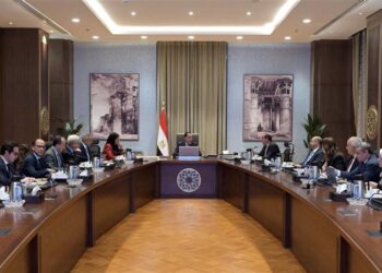رئيس الوزراء يتابع جهود إصلاح وإعادة هيكلة الهيئات الاقتصادية