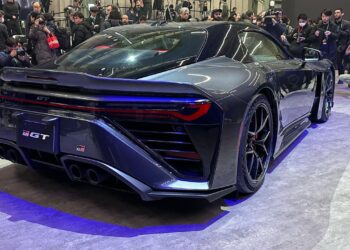 إطلاق تويوتا GR GT السوبر كار الهجينة بمحرك V8