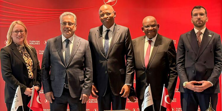 الخطوط الجوية التركية والخطوط الجوية الجنوب أفريقية توقّعان اتفاقية مشاركة بالرمز