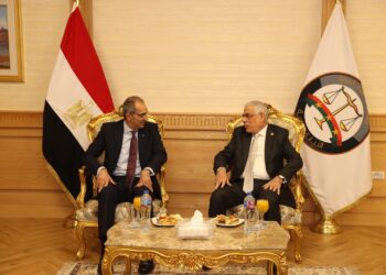 النيابة العامة بلا ورق أو كاش.. تعاون موسّع مع الاتصالات لتنفيذ 10 مشروعات رقمية