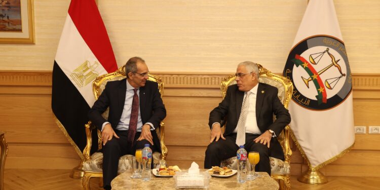 النيابة العامة بلا ورق أو كاش.. تعاون موسّع مع الاتصالات لتنفيذ 10 مشروعات رقمية