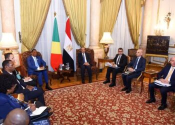 وزير الخارجية يلتقي وزير خارجية جمهورية الكونجو لبحث تعزيز التعاون الثنائي