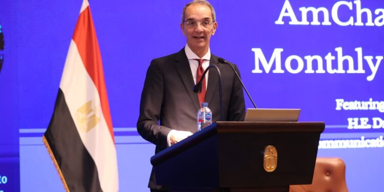 وزير الاتصالات: 4.8 مليار دولار صادرات تعهيد في 2025 بعد تضاعفها خلال 3 أعوام