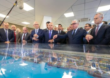 ميناء السخنة أكبر ميناء من صنع الإنسان في العالم بعد اكتمال تطويره بـعمق 19 مترًا