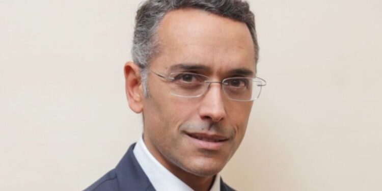 بنك مصر يعلن تعيين عمرو دمرداش رئيسًا لقطاع ائتمان الشركات والقروض المشتركة