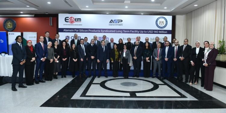 تحالف مصرفي يضم QNB وCIB وبنك القاهرة لتمويل بقيمة 140 مليون دولار لشركة العلمين لمنتجات السيليكون
