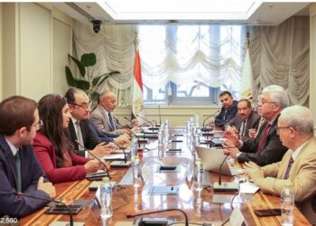 وزيرا التعليم العالي وقطاع الأعمال يناقشان مشروع إنشاء أول مدينة تعليمية جامعية متكاملة