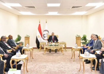 وزير الإنتاج الحربي يستقبل مدير عام منظومة الصناعات الدفاعية السودانية لمناقشة موضوعات التعاون ذات الاهتمام المشترك