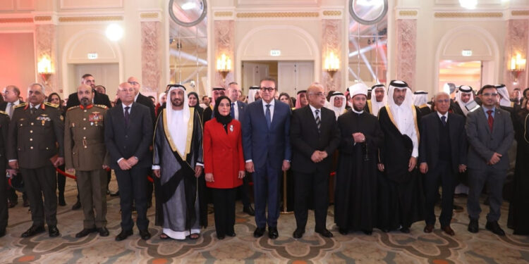 وزير الصحة يلقي كلمة بمناسبة اليوم الوطني المجيد لمملكة البحرين وعيد الجلوس الـ26