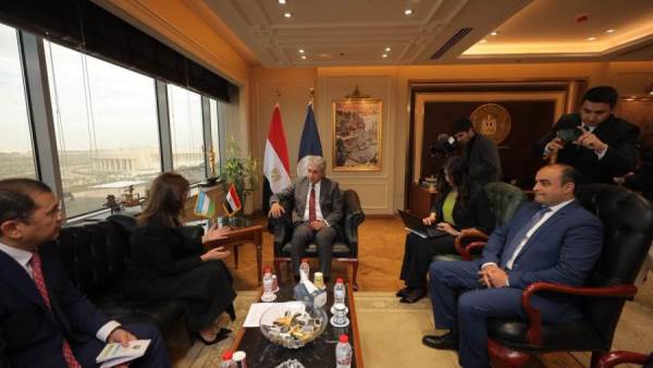 وزير السياحة يستقبل رئيس إدارة الاقتصاد الإبداعي والسياحة في رئاسة جمهورية أوزبكستان