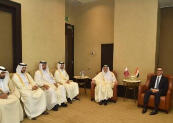 وزير الاستثمار يبحث مع وزير الدولة القطري لشؤون التجارة الخارجية سبل تعزيز الشراكات الاقتصادية