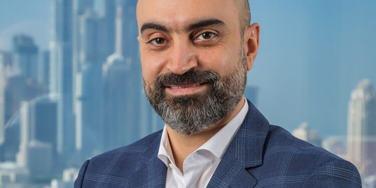 3 ممارسات تمكن مؤسسات الشرق الأوسط من خفض المخاطر في رحلتها نحو تبني الذكاء الاصطناعي