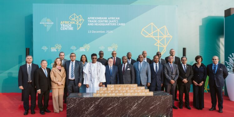 حسن علام تفوز بعقد 250 مليون دولار لإنشاء المركز الأفريقي للتجارة بالعاصمة الجديدة