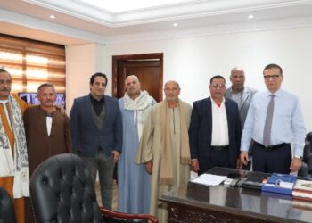 وزير الزراعة يستقبل وفداً من مزارعي الإصلاح الزراعي بالبحيرة وأسوان ويبحث حلولاً لرفع الأعباء عن كاهلهم