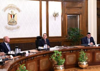 رئيس الوزراء يتابع الموقف التنفيذي لمشروعات مدينتي “رأس الحكمة الجديدة” و”شمس الحكمة”