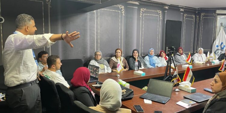 مجلس الشباب المصري يرصد مشاركة واسعة وانتظامًا لافتًا في اليوم الأول لتصويت المصريين بالخارج