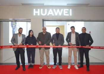 هواوي تفتتح متاجر جديدة بخصومات تصل إلى 50% وخيارات دفع مرنة