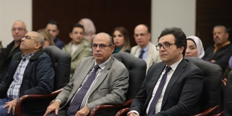 وزير الثقافة يشهد الندوة التثقيفية لمناقشة كتابي «شاهد على الحرب والسلام» و«شهادتي»