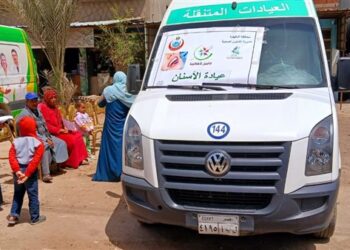 الصحة: القوافل العلاجية تقدم خدمات طبية وتوعوية شاملة لأكثر من 1.5 مليون مواطن بالمحافظات