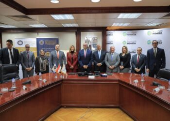 جهاز تنمية المشروعات يوقع مذكرة تفاهم مع الأكاديمية العربية للعلوم الإدارية والمالية والمصرفية