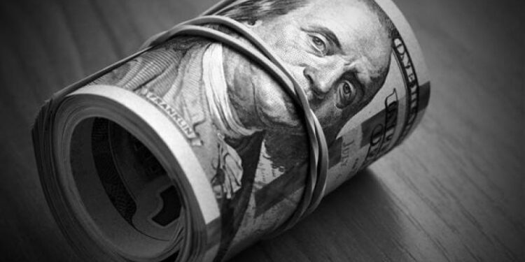 أسعار الدولار في مصر اليوم الإثنين