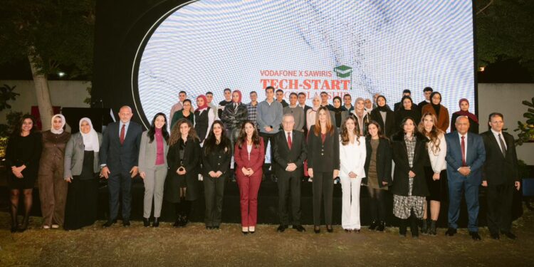 ڤودافون وساويرس تطلقان برنامج Tech-Start لتمكين الشباب في التعليم التكنولوجي